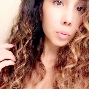 Meet your Posher, Mercedes